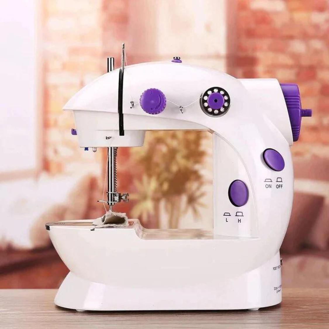 MINI MÁQUINA DE COSER PORTÁTIL + ENVÍO GRATIS