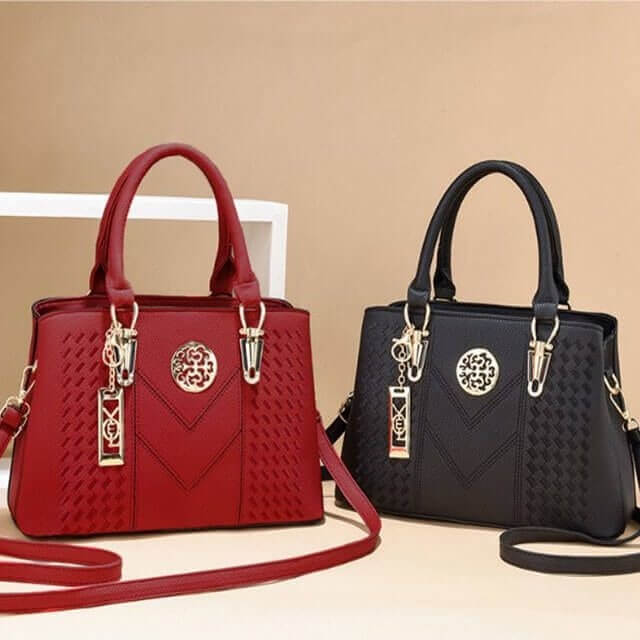 Bolsa Transversal Feminina Modelo Fashion Queen Preto