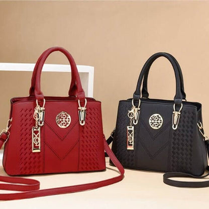 Bolsa Transversal Feminina Modelo Fashion Queen Preto
